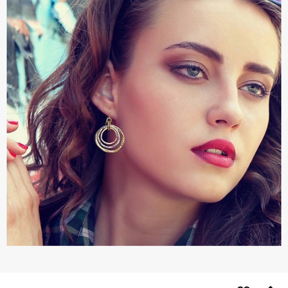 Stylish Gold Earrings for Every Occasion